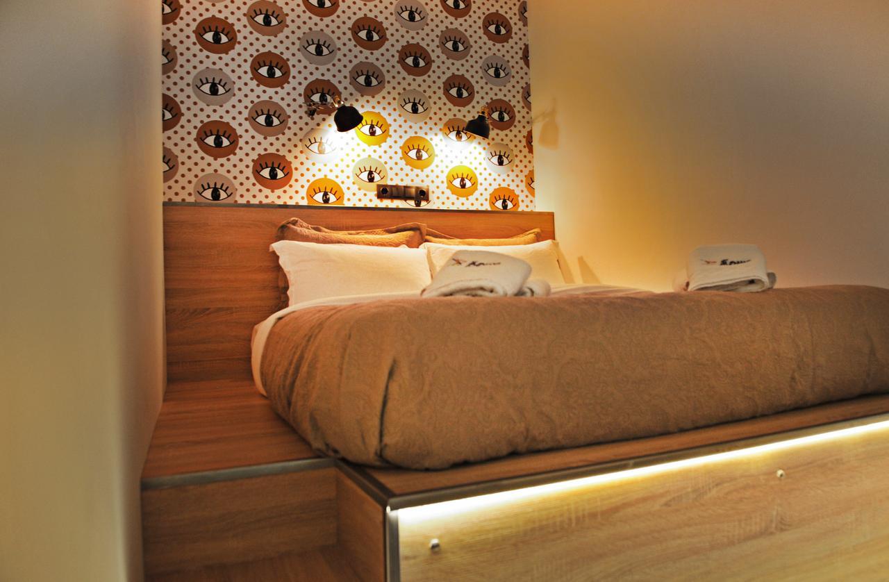 The Athenians Modern Apartments Экстерьер фото