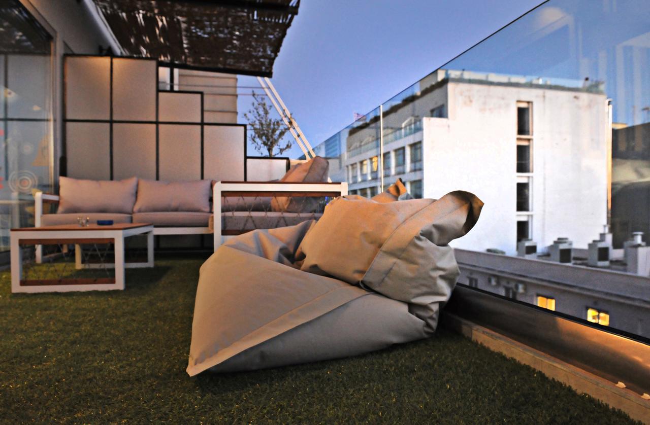 The Athenians Modern Apartments Экстерьер фото